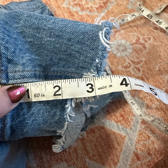 Abercrombie 90s relaxed cut off short high rise medium wash denim size 10 30 - Picture 8 of 8